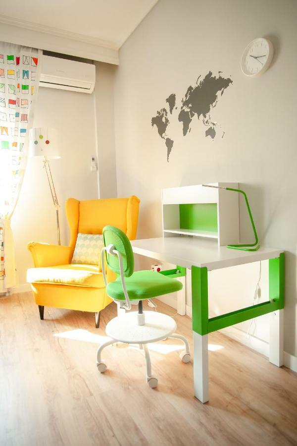 Aegean Family Apartment Peraía Dış mekan fotoğraf